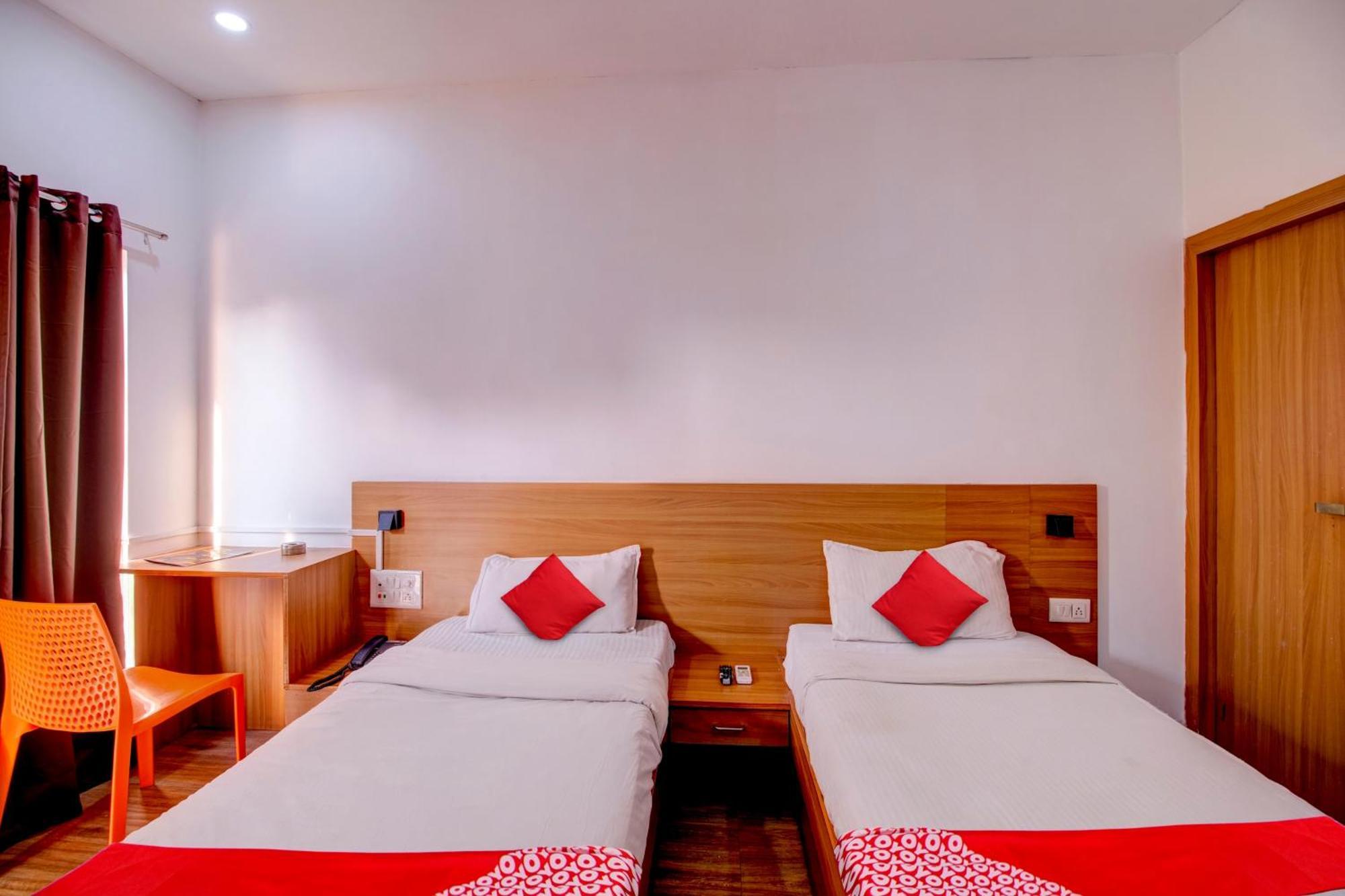 Hotel O Hill View Residency Near Aca Stadium Guwahati Exteriör bild