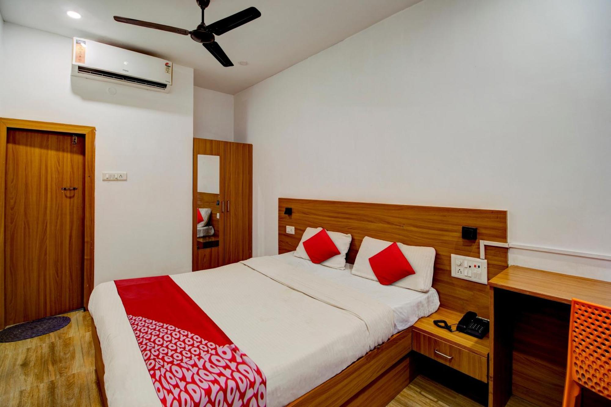 Hotel O Hill View Residency Near Aca Stadium Guwahati Exteriör bild