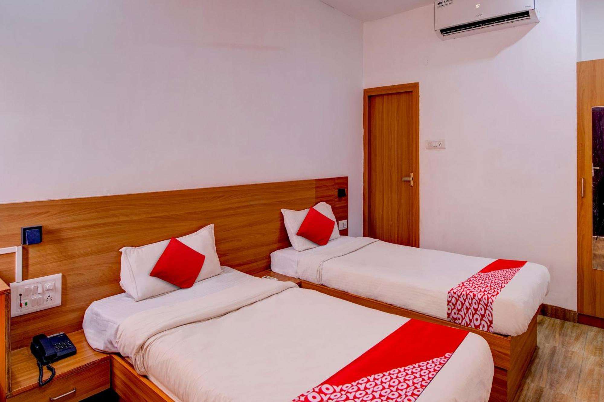 Hotel O Hill View Residency Near Aca Stadium Guwahati Exteriör bild